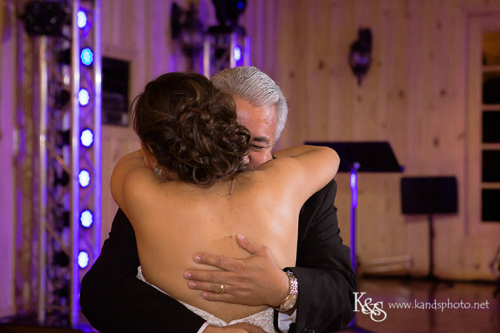 Hidden Springs Wedding by Dallas Wedding Photographers - K & S P